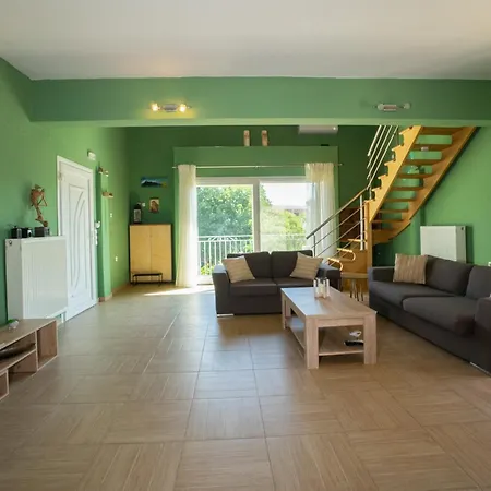 Apartament Alex House Kouramaditika
