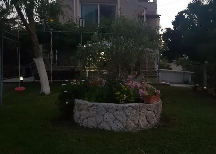 Alex House Apartment Kouramaditika